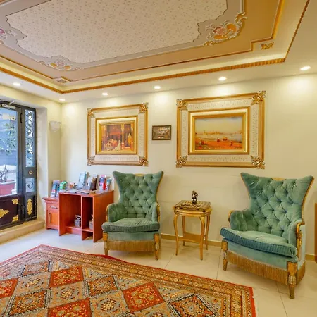 Oldcity Aple 3*